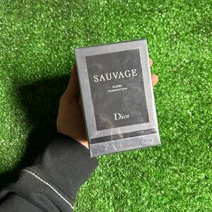Dior Sauvage Elixir in Elegant Black Box